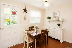 43 Plainedge Dr, Bethpage, NY 11714 - Photo 20