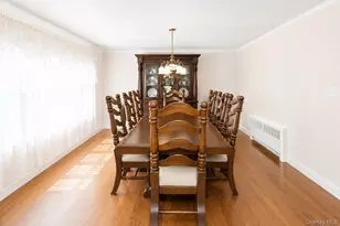 43 Plainedge Dr, Bethpage, NY 11714 - Photo 16