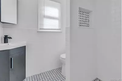 6 Emerald Drive, Glen Cove, NY 11542 - Photo 22