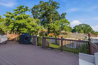 151-28 9th Avenue, Whitestone, NY 11357 - Photo 26