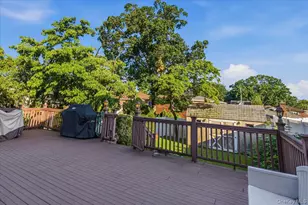 151-28 9th Ave, Whitestone, NY 11357 - Photo 26