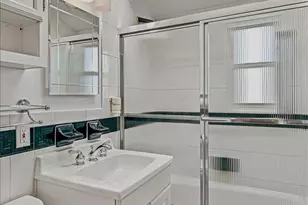 151-28 9th Ave, Whitestone, NY 11357 - Photo 20