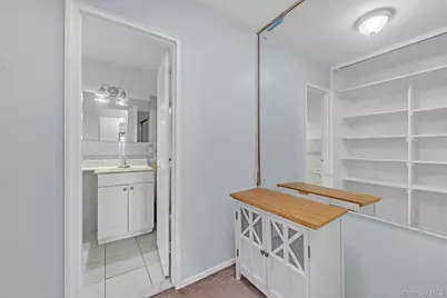 8710 149th Avenue #5F, Howard Beach, NY 11414 - Photo 2