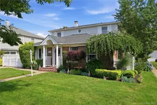 3573 Wyanet St, Seaford, NY 11783 - Photo 2