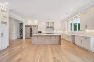 730 Remsens Ln, Muttontown, NY 11771 - Photo 8
