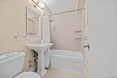 629 Kappock Street #4G, Bronx, NY 10463 - Photo 8