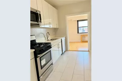 109-33 71st Road #9D, Forest Hills, NY 11375 - Photo 6