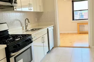 109-33 71st Rd, Forest Hills, NY 11375 - Photo 6