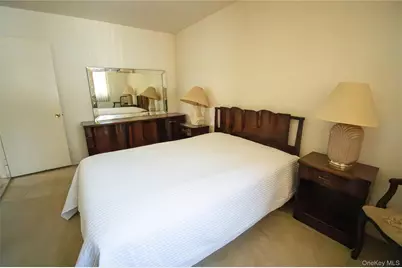 2415 Gale Avenue, Baldwin, NY 11510 - Photo 16