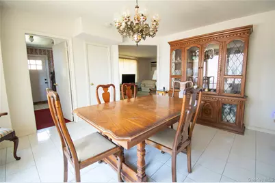 2415 Gale Avenue, Baldwin, NY 11510 - Photo 8