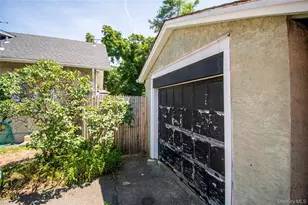 2415 Gale Ave, Baldwin, NY 11510 - Photo 38