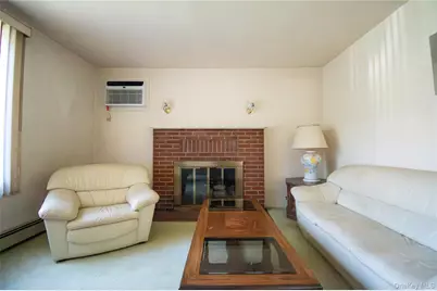 2415 Gale Avenue, Baldwin, NY 11510 - Photo 12