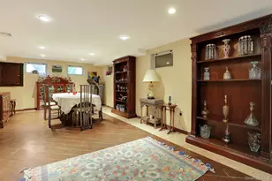 650 Bryant Ave, Roslyn, NY 11576 - Photo 12