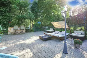 650 Bryant Ave, Roslyn, NY 11576 - Photo 22