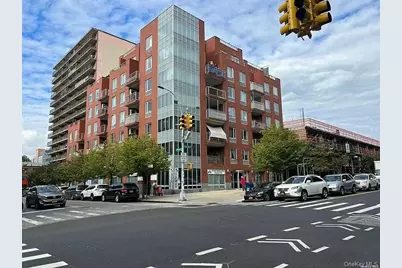 38-30 Parsons Boulevard #PHC, Flushing, NY 11354 - Photo 1