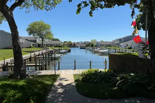 43 Harbor N, Amityville, NY 11701 - Photo 8