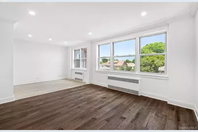 69-45 108th Street #4F, Forest Hills, NY 11375 - Photo 6