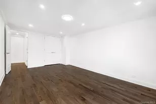 69-45 108th St, Forest Hills, NY 11375 - Photo 14