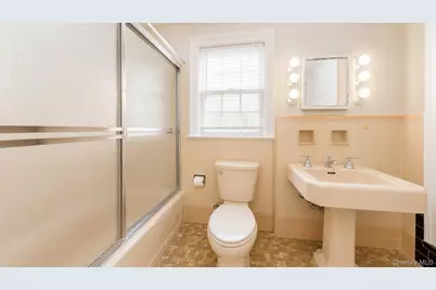 2305 Coventry Road, Baldwin, NY 11510 - Photo 22