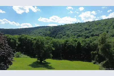 357 W Dover Road, Pawling, NY 12564 - Photo 2