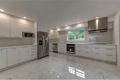 3 South Run, Cold Spring Harbor, NY 11724 - Photo 10