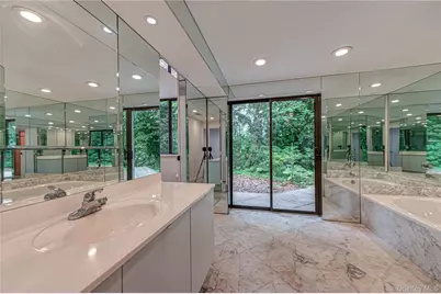 3 South Run, Cold Spring Harbor, NY 11724 - Photo 20