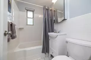 3 N Lewis Pl, Rockville Centre, NY 11570 - Photo 10