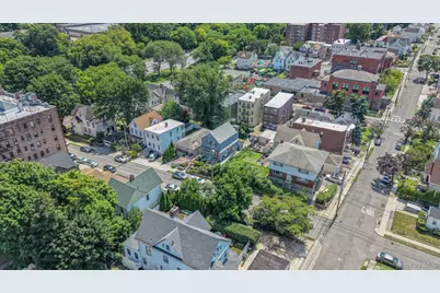 18 Edgewood Avenue, Yonkers, NY 10704 - Photo 30