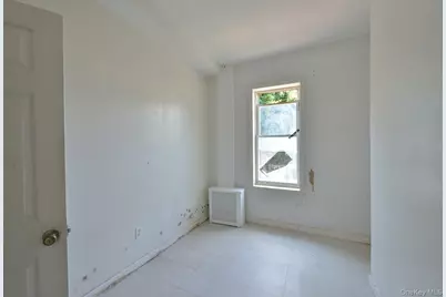 350 Montauk Avenue, Brooklyn, NY 11208 - Photo 6