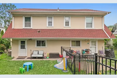 220-222 Carol Avenue, Pelham, NY 10803 - Photo 38