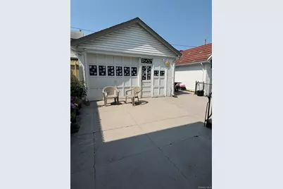 8114 Margaret Place, Ridgewood, NY 11385 - Photo 8