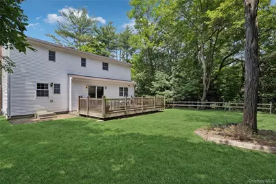 49 Old Town Lane, Huntington, NY 11743 - Photo 6