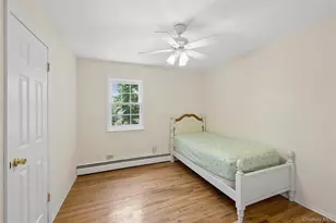 49 Old Town Ln, Huntington, NY 11743 - Photo 38