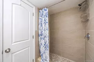 188 Frederick Ave, Roosevelt, NY 11575 - Photo 24