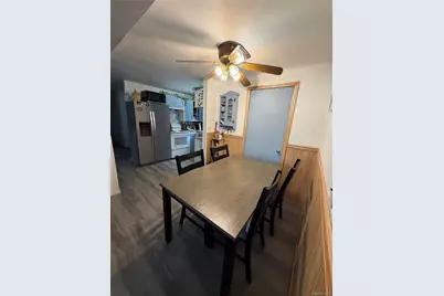272 Davenport, Lindenhurst, NY 11757 - Photo 6