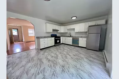 2740 South Road #G-11, Poughkeepsie, NY 12601 - Photo 4