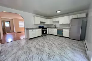2740 South Rd, Poughkeepsie, NY 12601 - Photo 4