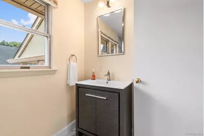 1180 E. Broadway #1, Hewlett, NY 11557 - Photo 14