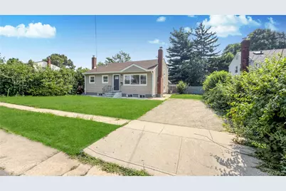 162 State Street, Westbury, NY 11590 - Photo 4