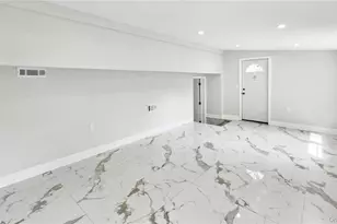 162 State St, Westbury, NY 11590 - Photo 32