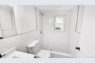 162 State Street, Westbury, NY 11590 - Photo 34