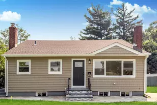 162 State St, Westbury, NY 11590 - Photo 6