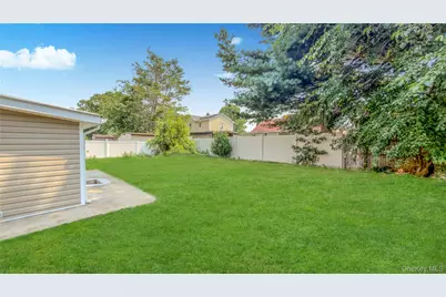 162 State Street, Westbury, NY 11590 - Photo 40