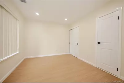 12 Stanford Court #A, Wantagh, NY 11793 - Photo 14