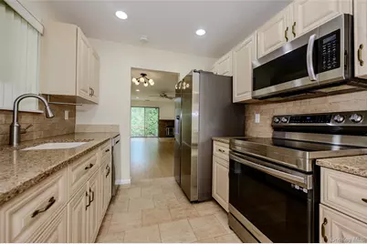 12 Stanford Court #A, Wantagh, NY 11793 - Photo 4