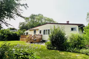 36 Orange St, Central Islip, NY 11722 - Photo 10