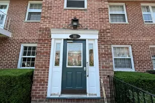 86 Shore Rd, Port Washington, NY 11050 - Photo 2