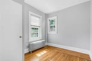 87-47 216th St, Queens Village, NY 11427 - Photo 4