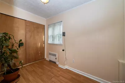 24 5th Avenue, New Rochelle, NY 10801 - Photo 12