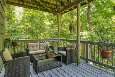 99 Lakeside Drive, Katonah, NY 10536 - Photo 28